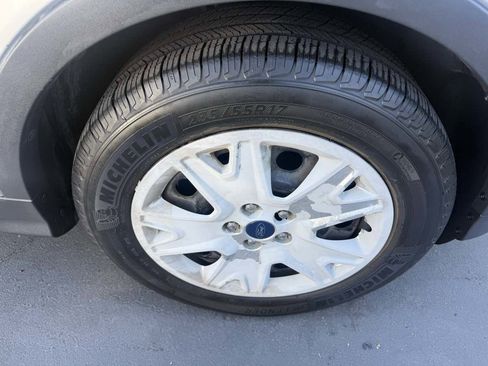 Used 2013 Ford Escape S FWD image 21