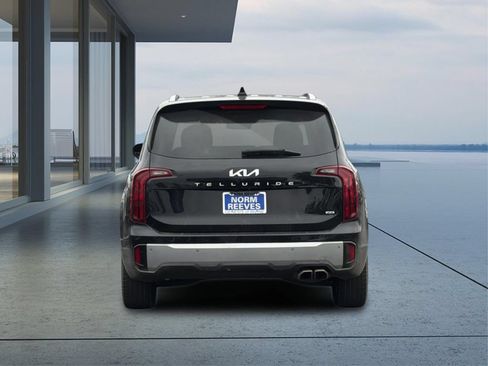 Used 2023 Kia Telluride S AWD/4WD image 5
