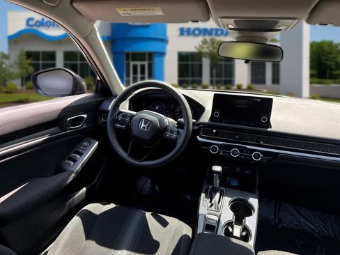 Used 2024 Honda Civic LX image 31