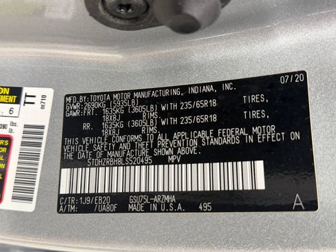 Used 2020 Toyota Highlander XLE AWD/4WD image 36