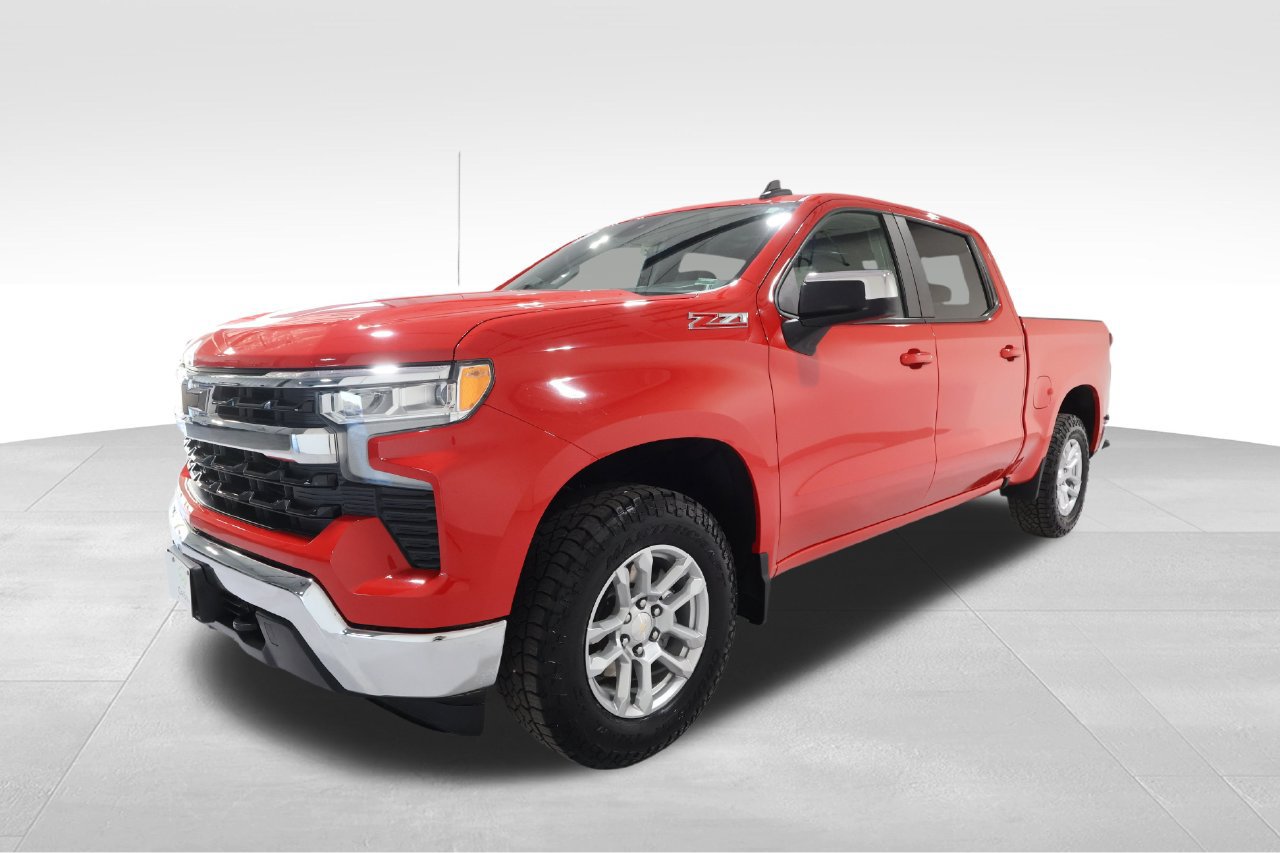 Used 2022 Chevrolet Silverado 1500 LT AWD/4WD image 8