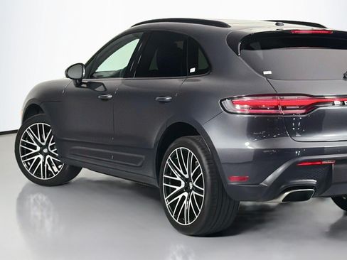 Used 2023 Porsche Macan w/ Premium Package Plus AWD/4WD image 14