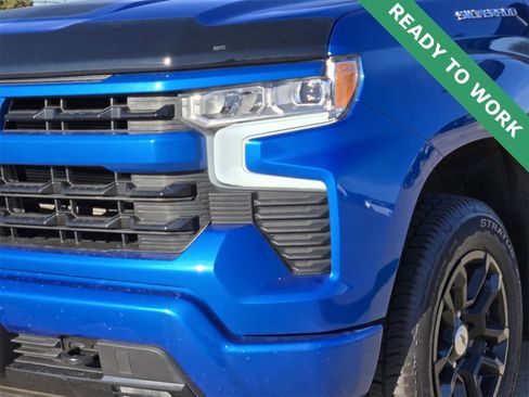 Used 2023 Chevrolet Silverado 1500 RST image 8