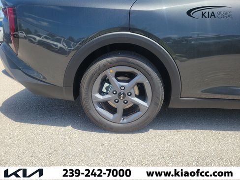New 2026 Kia K4 FWD image 9
