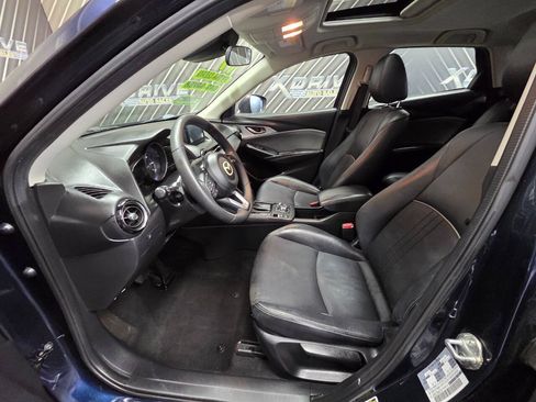Used 2019 MAZDA CX-3 Touring w/ Preferred Equipment Package FWD image 18