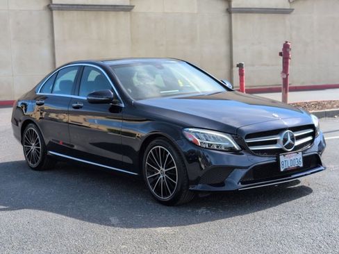 Used 2020 Mercedes-Benz C 300 Sedan image 3