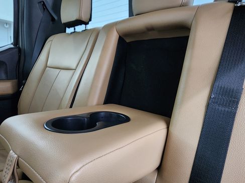 Used 2022 Ford F250 Lariat w/ Tremor Off-Road Package image 36