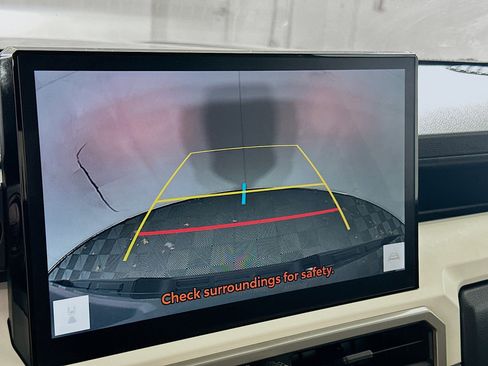 Used 2024 Toyota Tacoma TRD Off-Road image 23