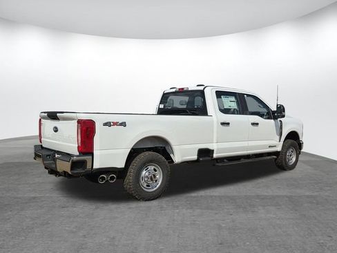 New 2026 Ford F350 XL w/ XL Off-Road Package image 2