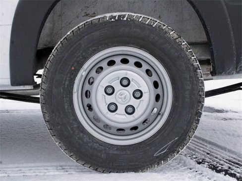 New 2025 RAM ProMaster 2500 w/ Convenience Group image 11