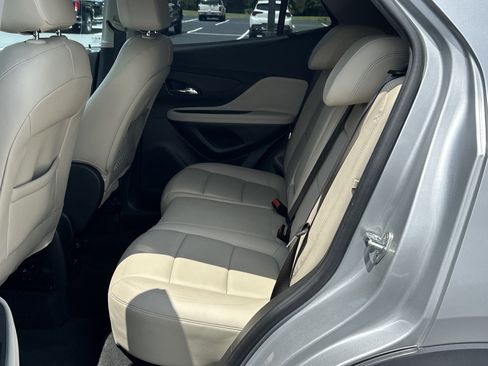 Used 2018 Buick Encore Essence w/ Experience Buick Package FWD image 15