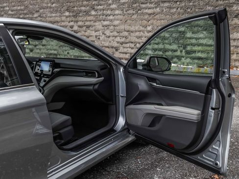 Certified 2023 Toyota Camry LE image 15