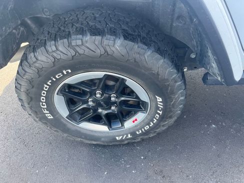 Used 2021 Jeep Wrangler Unlimited Rubicon w/ Cold Weather Group image 34