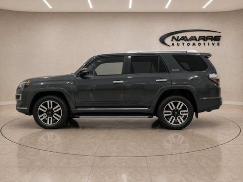 Used 2024 Toyota 4Runner Limited AWD/4WD image 5