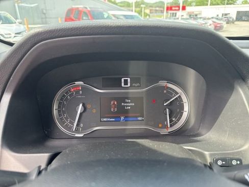 Used 2016 Honda Pilot Touring image 25