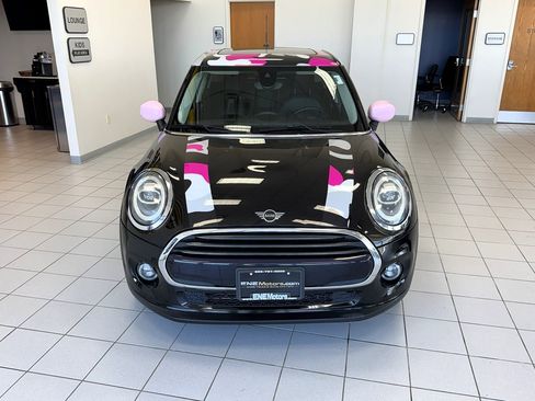 Used 2020 MINI Cooper 4-Door Hardtop FWD image 5
