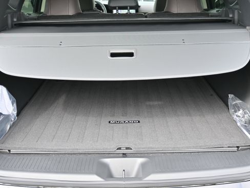New 2025 Nissan Murano Platinum w/ Cargo Package AWD/4WD image 12