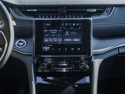 New 2025 Jeep Grand Cherokee Laredo X w/ Luxury Tech Group I image 20