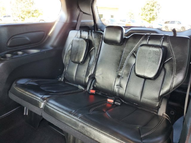 Used 2025 Chrysler Pacifica Select FWD image 32