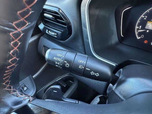 Used 2023 Honda Pilot Sport image 24