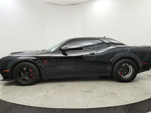 Used 2018 Dodge Challenger SRT Demon RWD image 2