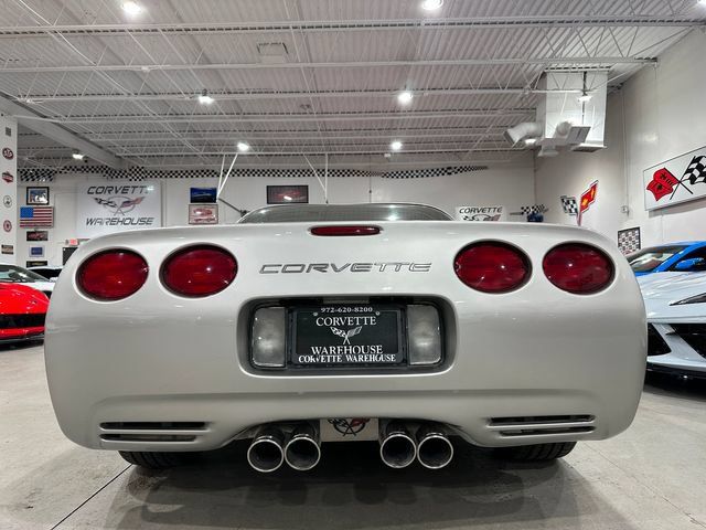 Used 2004 Chevrolet Corvette Coupe w/ Preferred Equipment Group RWD image 20