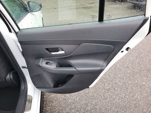 New 2026 Nissan Sentra SR w/ Floor Mat Package FWD image 29