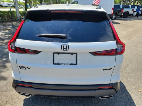 Used 2025 Honda CR-V Sport image 6