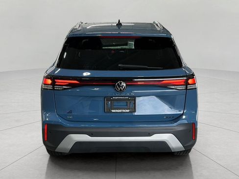 Used 2026 Volkswagen Tiguan SE AWD/4WD image 6