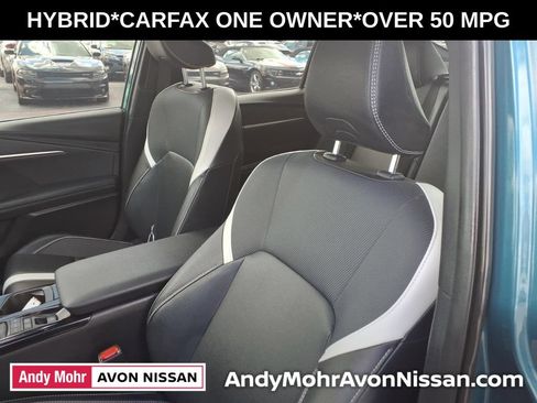 Used 2025 Toyota Camry SE FWD image 17