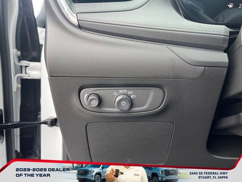 Used 2026 Buick Encore GX Sport Touring w/ Advanced Technology Package image 25