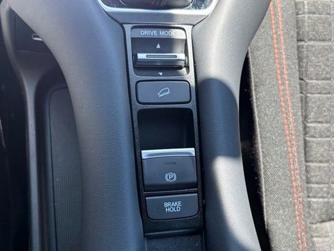 Used 2025 Honda HR-V Sport image 23