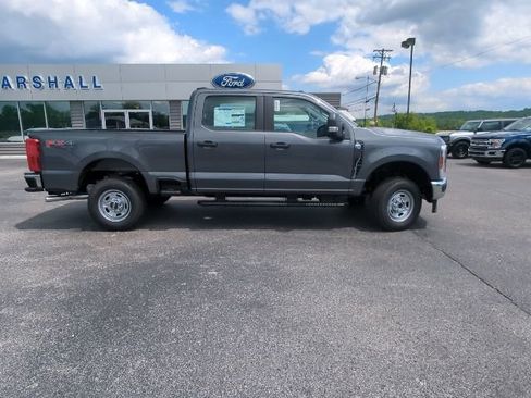 New 2026 Ford F250 XL AWD/4WD image 13