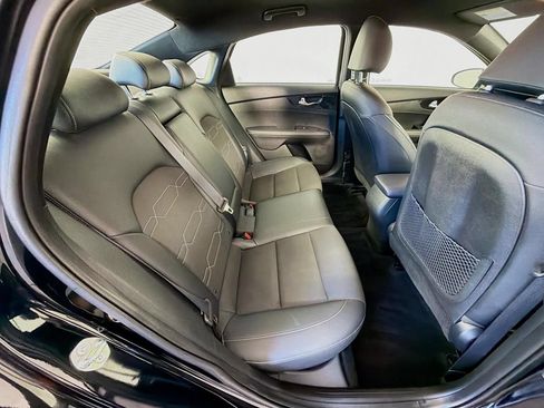 Used 2024 Kia Forte GT-Line FWD image 39