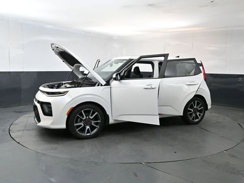 Used 2020 Kia Soul GT-Line Turbo FWD image 27