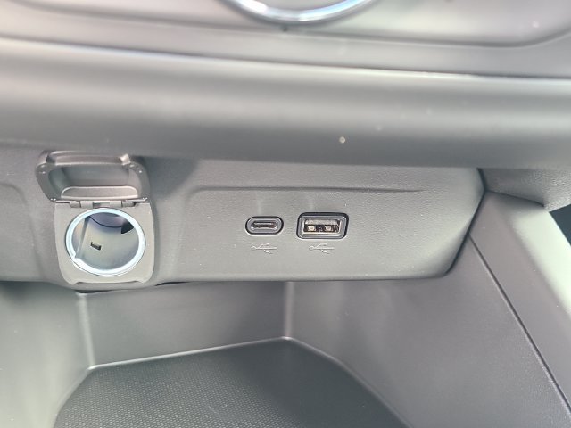 New 2026 Chevrolet Trax RS w/ Driver Confidence Package FWD image 30