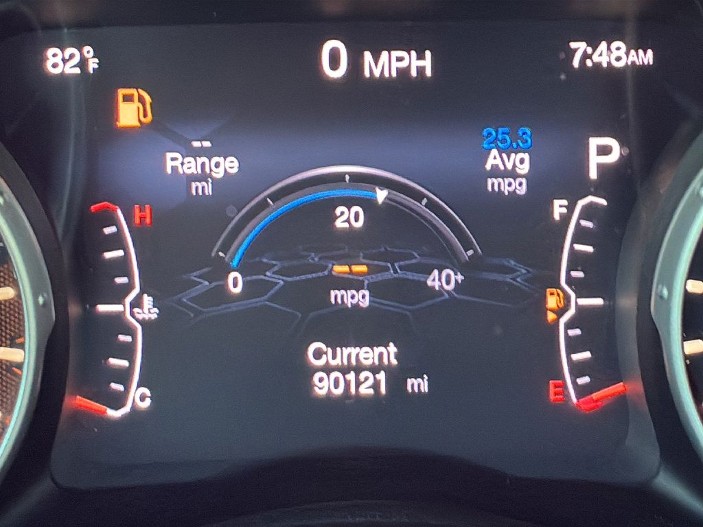 Used 2018 Jeep Compass Latitude w/ Popular Equipment Group FWD image 35