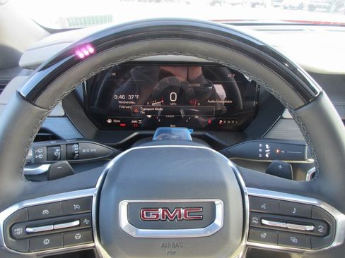 New 2026 GMC Acadia Elevation w/ Super Cruise Package AWD/4WD image 18