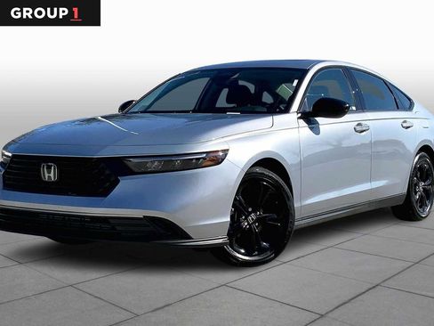 Certified 2025 Honda Accord SE image 1