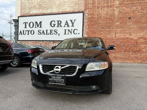 Used 2011 Volvo S40 T5 image 1