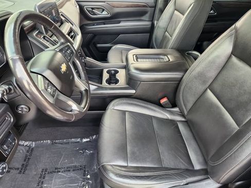 Used 2021 Chevrolet Tahoe LT w/ LT Signature Package AWD/4WD image 4