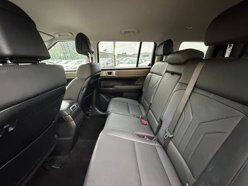 Used 2026 Hyundai Santa Fe SEL AWD/4WD image 27