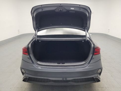 Used 2024 Kia Forte LXS FWD image 29
