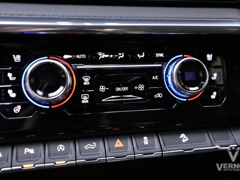 New 2026 GMC Sierra 1500 Denali w/ Technology Package image 27