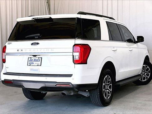 Certified 2023 Ford Expedition XLT image 13