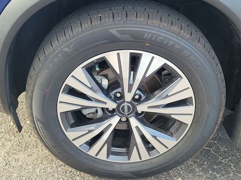Used 2023 Nissan Rogue SV FWD image 7