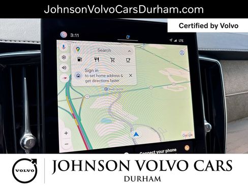 Certified 2025 Volvo XC90 B5 Plus AWD/4WD image 21