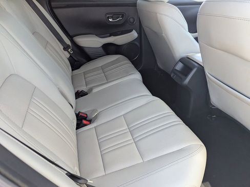 Certified 2024 Honda HR-V EX-L image 11