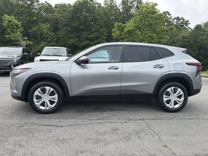 Used 2024 Chevrolet Trax LS w/ Driver Confidence Package