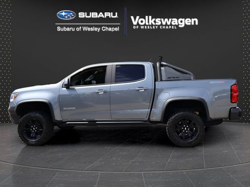Used 2019 Chevrolet Colorado ZR2 w/ ZR2 Dusk Special Edition AWD/4WD image 4